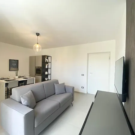 La Perla Del Mare * Anzio